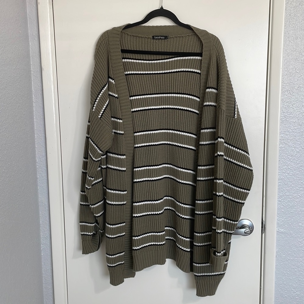 Oversized Chunky Cardigan